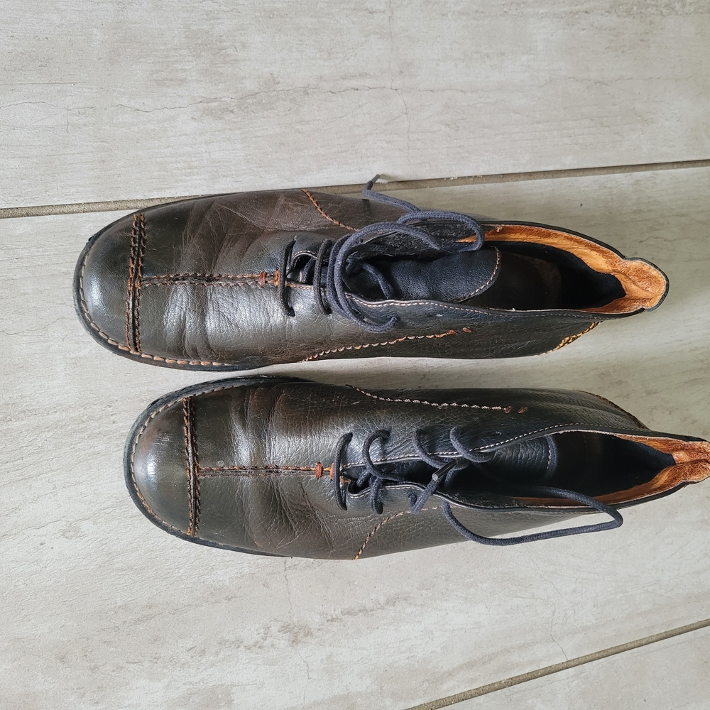 Infinity Women's Brown Leather Boots Size US 8.5